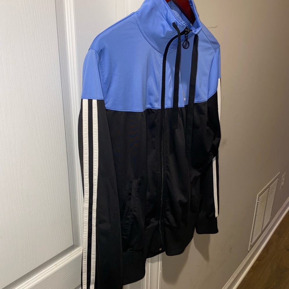 🤍🖤ADIDAS JACKET 🤍🖤 - Picture 5 of 5